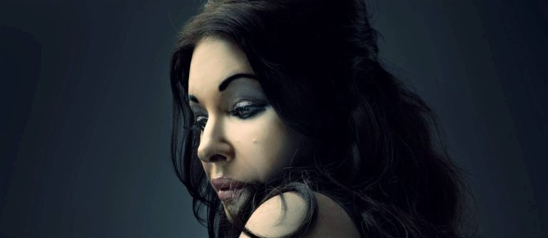 Natacha Atlas: Ben Buradayım