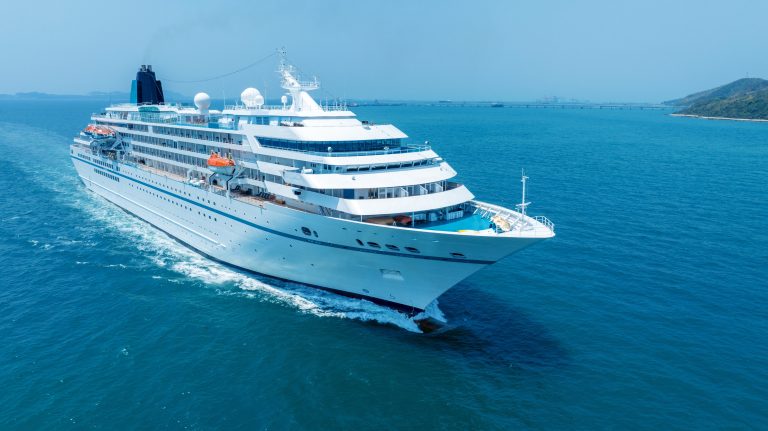 Lüks Kruvaziyer Endüstrisi Nereye Evriliyor?